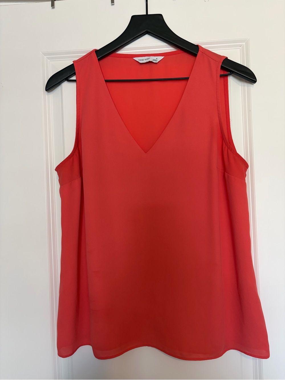 Sleeveless V-Neck Women's Top - Coral